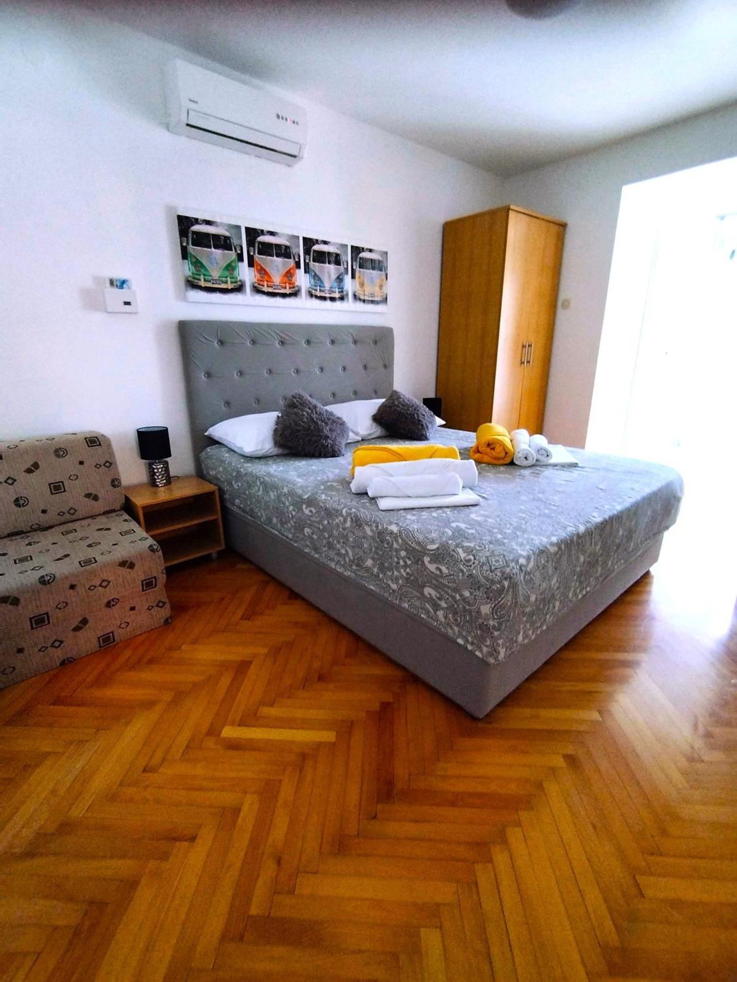Anita Apartments Zivogosce Ruang foto
