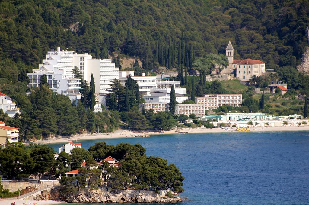 Anita Apartments Zivogosce Bagian luar foto